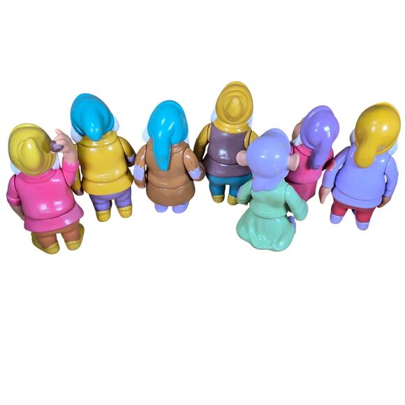 Vintage Set of Disney Thailand Seven Dwarfs, Hard plastic/rubber . Snow White - Picture 3 of 9